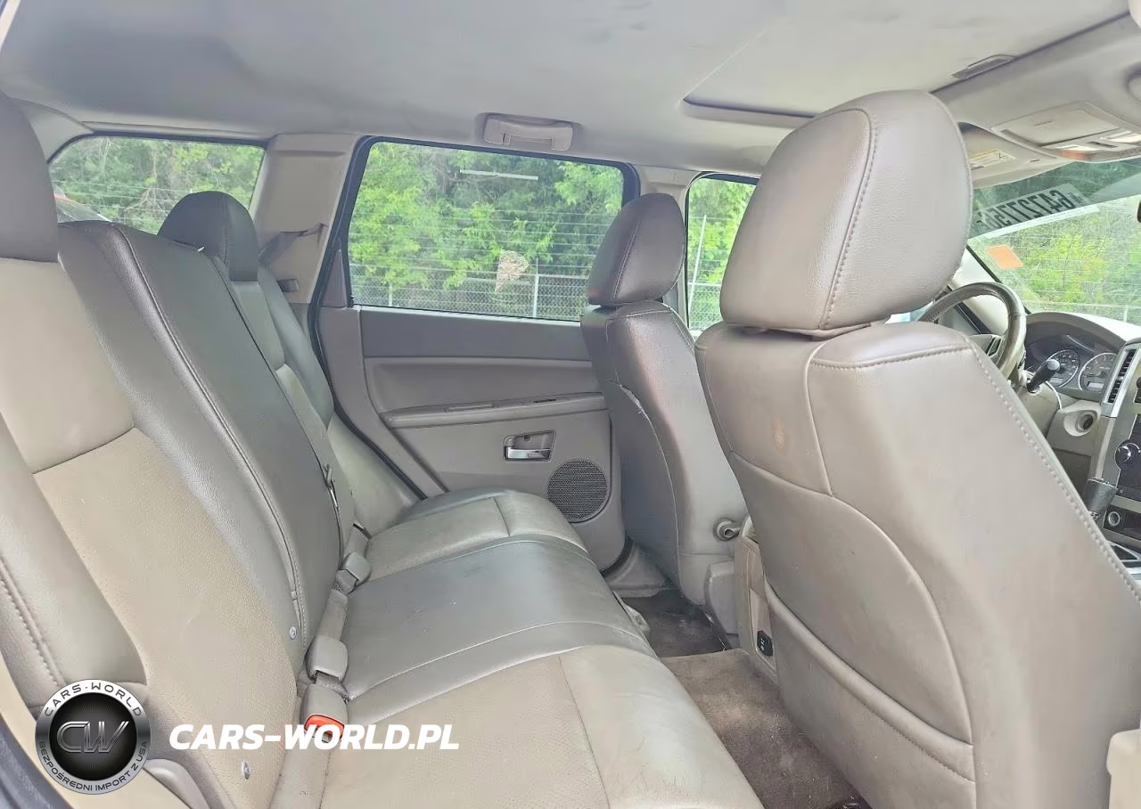 2009 Jeep Grand Cherokee Laredo VIN:1J8GS48K09C520998 - 11