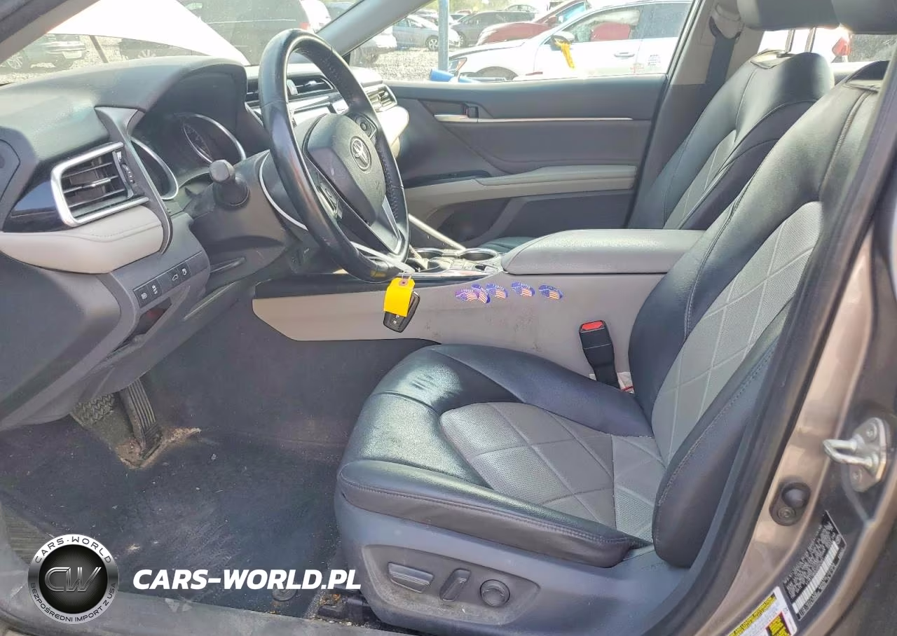 2018 Toyota Camry Xle VIN:4T1B11HK9JU502481 - 7