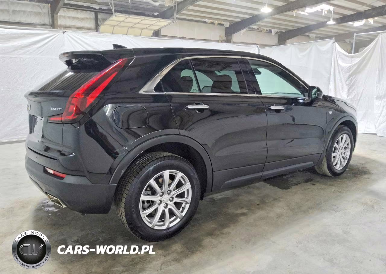 2023 Cadillac Xt4 Luxury VIN:1GYAZAR49PF107913 - 3