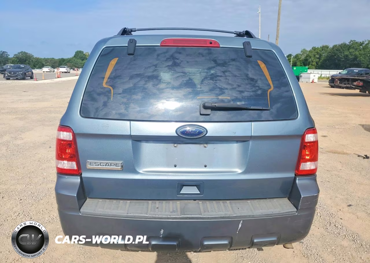 2010 Ford Escape Xls VIN:1FMCU0C78AKB09558 - 6