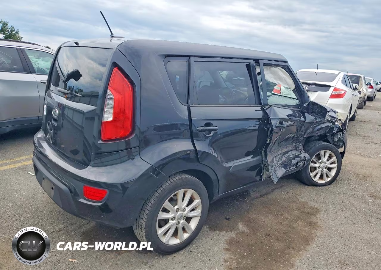 2012 Kia Soul + VIN:KNDJT2A6XC7459817 - 3