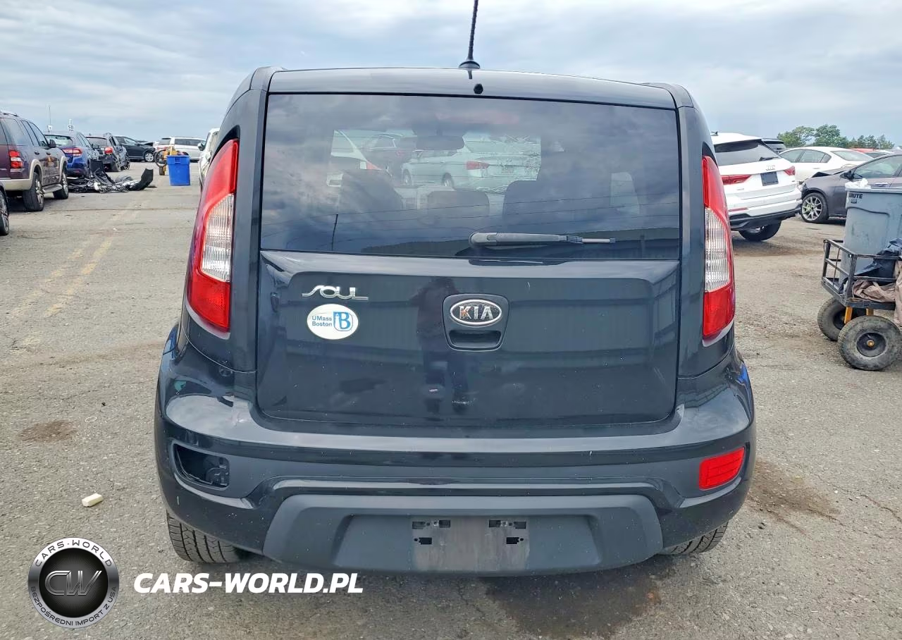 2012 Kia Soul + VIN:KNDJT2A6XC7459817 - 6
