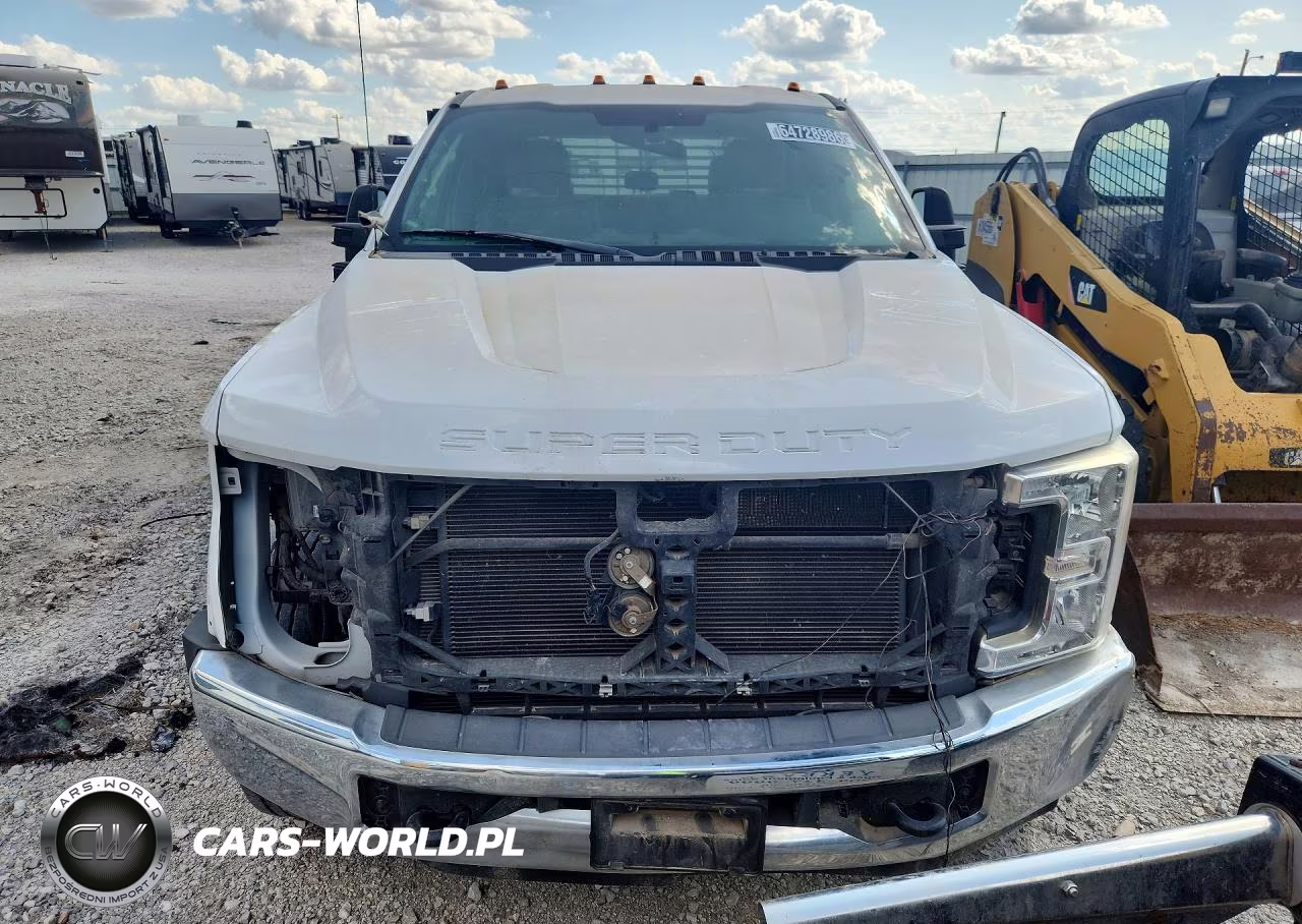 2017 Ford F450 Super Duty VIN:1FD0W4GT9HEF40558 - 5
