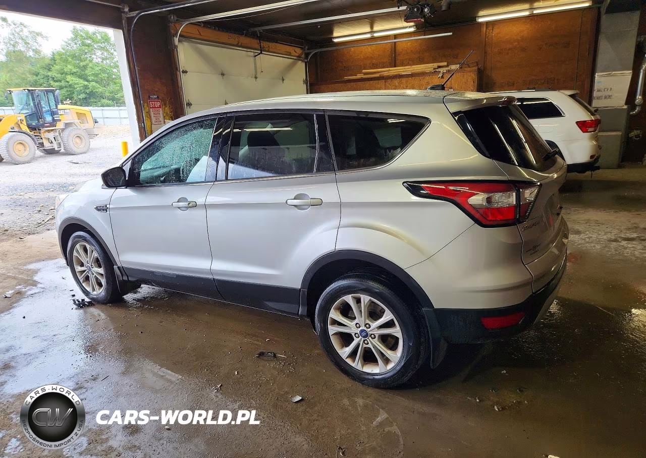 2017 Ford Escape Se VIN:1FMCU9GD1HUD99242 - 2