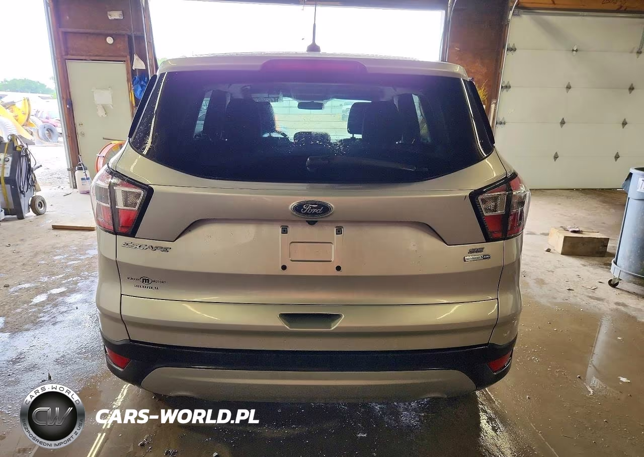 2017 Ford Escape Se VIN:1FMCU9GD1HUD99242 - 6