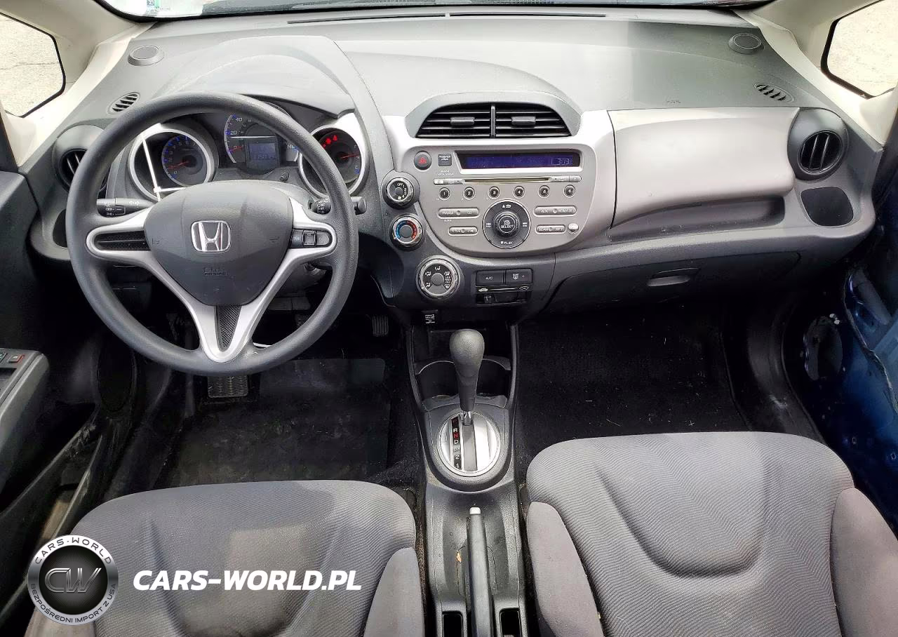 2013 Honda Fit VIN:JHMGE8H34DC063408 - 8