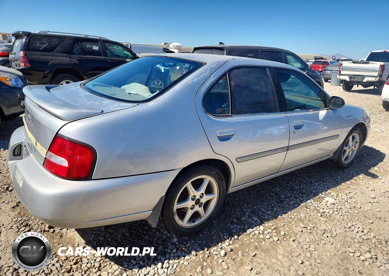 2000 Nissan Altima Xe-Gxe-Se-Gle VIN:1N4DL01D4YC245376 - 3