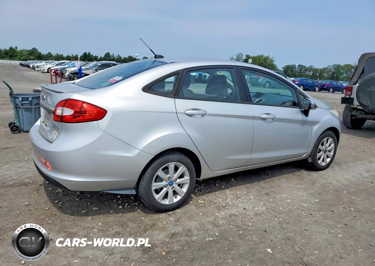 2012 Ford Fiesta Se VIN:3FADP4BJ7CM101909 - 3