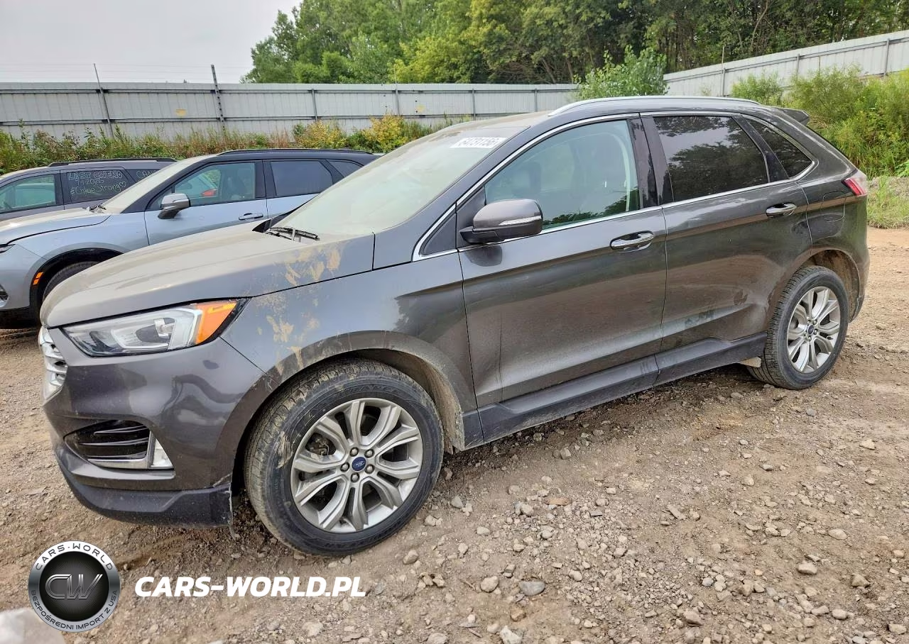 2019 Ford Edge Titanium