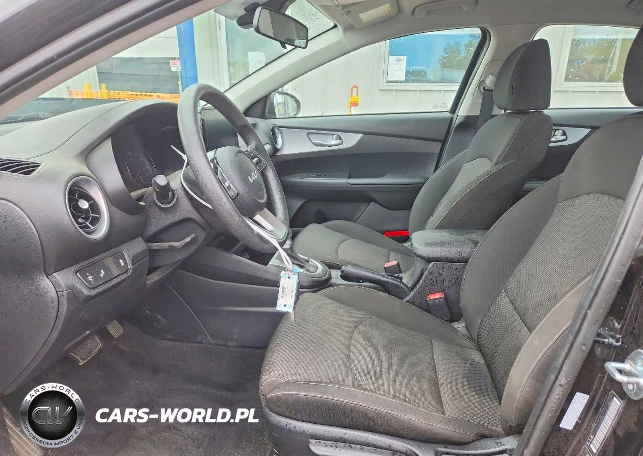 2024 Kia Forte Lxs VIN:3KPF24AD3RE836144 - 7