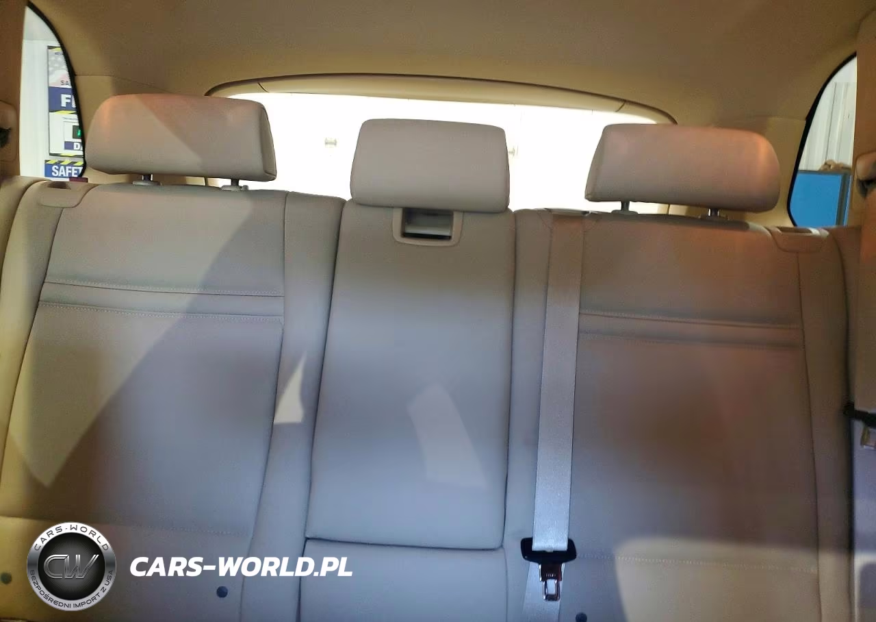 2012 BMW X5 xDrive50I VIN:5UXZV8C5XCL425855 - 10