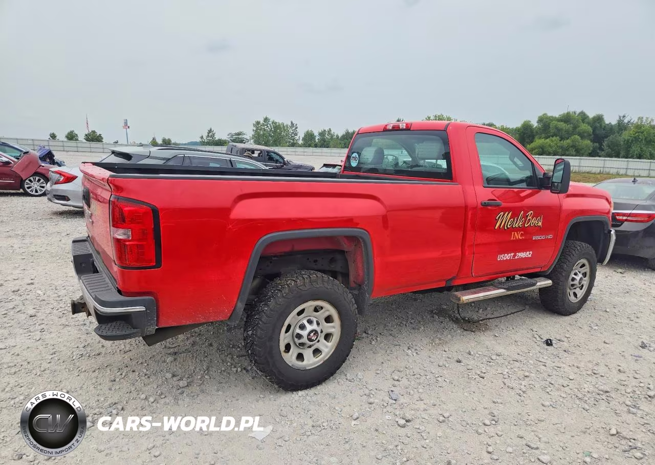 2016 GMC Sierra K2500 Heavy Duty VIN:1GT02REG2GZ183587 - 3