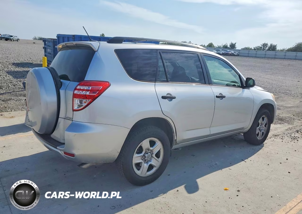 2011 Toyota Rav4 Base VIN:JTMBF4DV2B5039585 - 3
