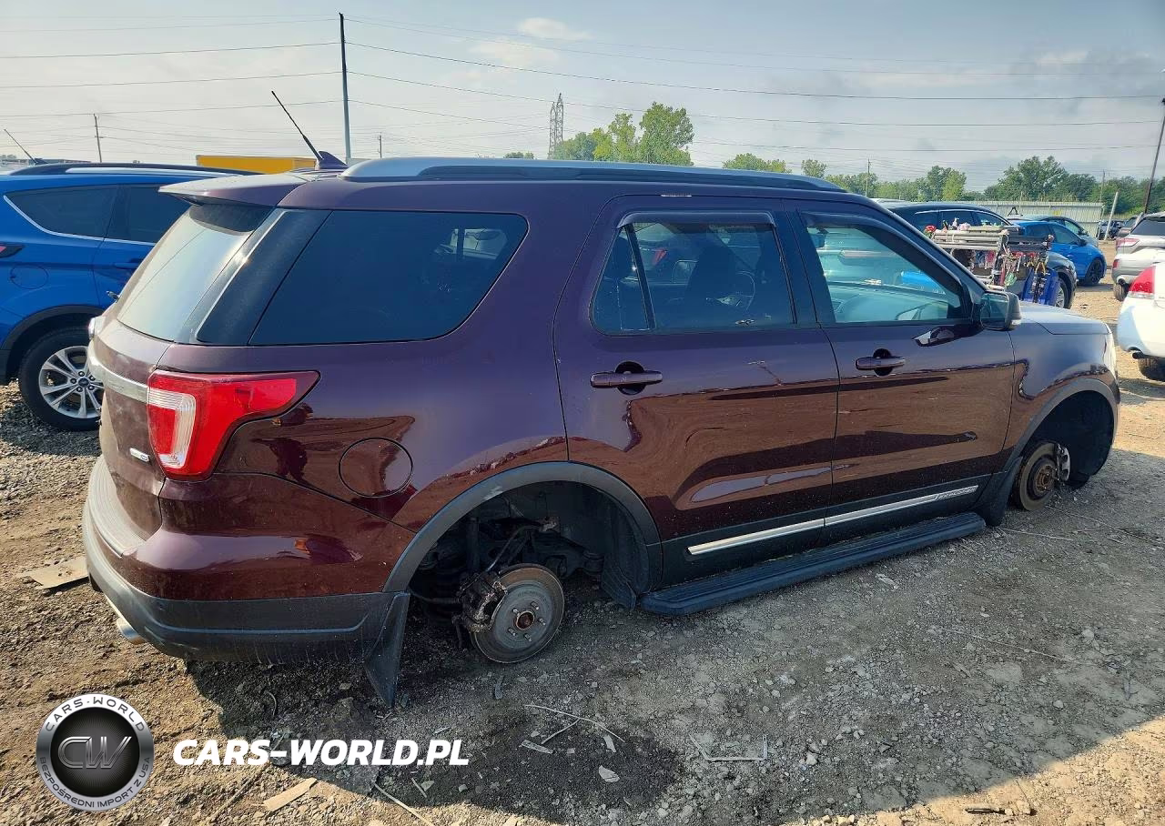 2019 Ford Explorer Xlt VIN:1FM5K8DH0KGA17739 - 3
