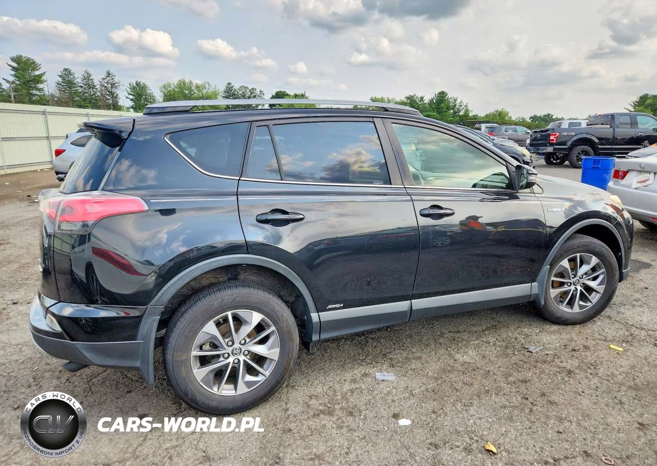2017 Toyota Rav4 Hybrid Xle VIN:JTMRJREV1HD081625 - 3