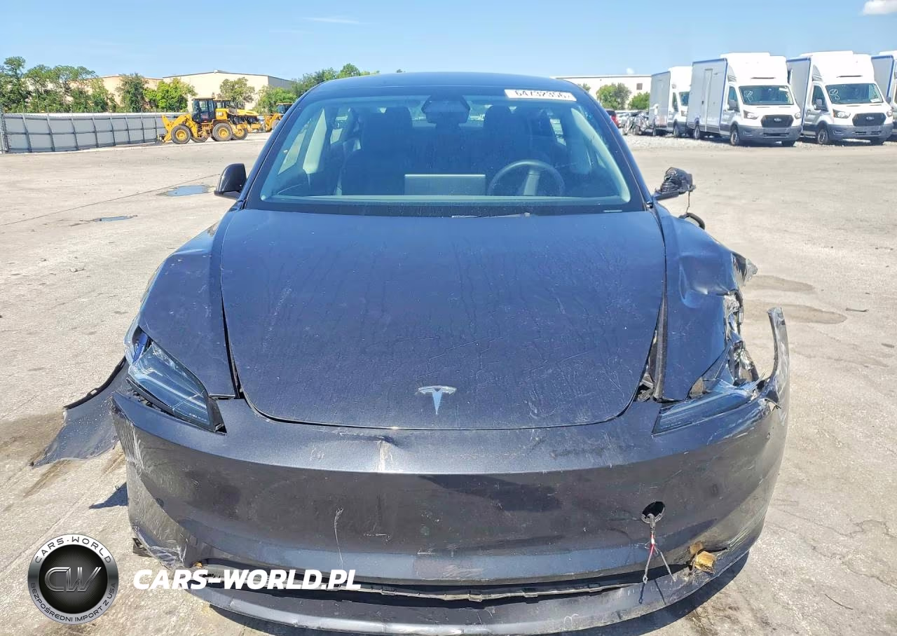 2025 Tesla Model 3 VIN:5YJ3E1EA2SF983094 - 5