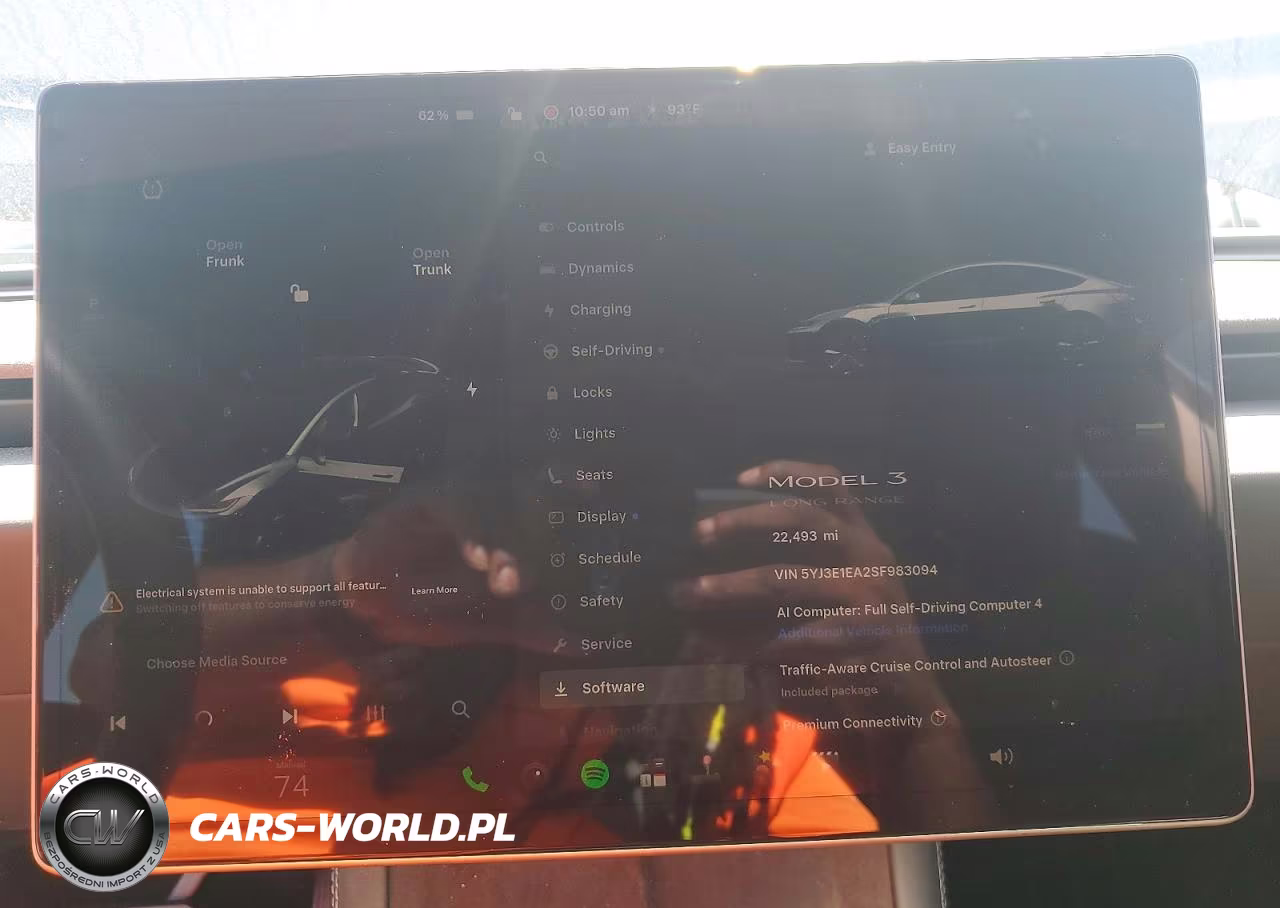 2025 Tesla Model 3 VIN:5YJ3E1EA2SF983094 - 9