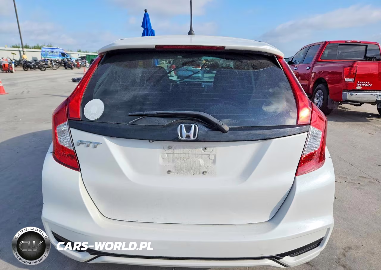 2020 Honda Fit Lx VIN:3HGGK5H42LM720044 - 6