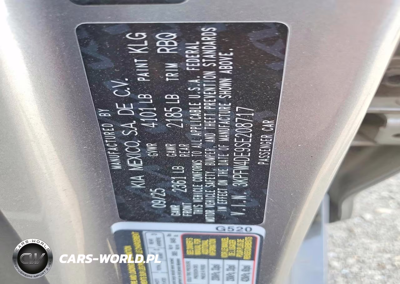 2025 Kia K4 Gt Line VIN:3KPFW4DE9SE208717 - 12