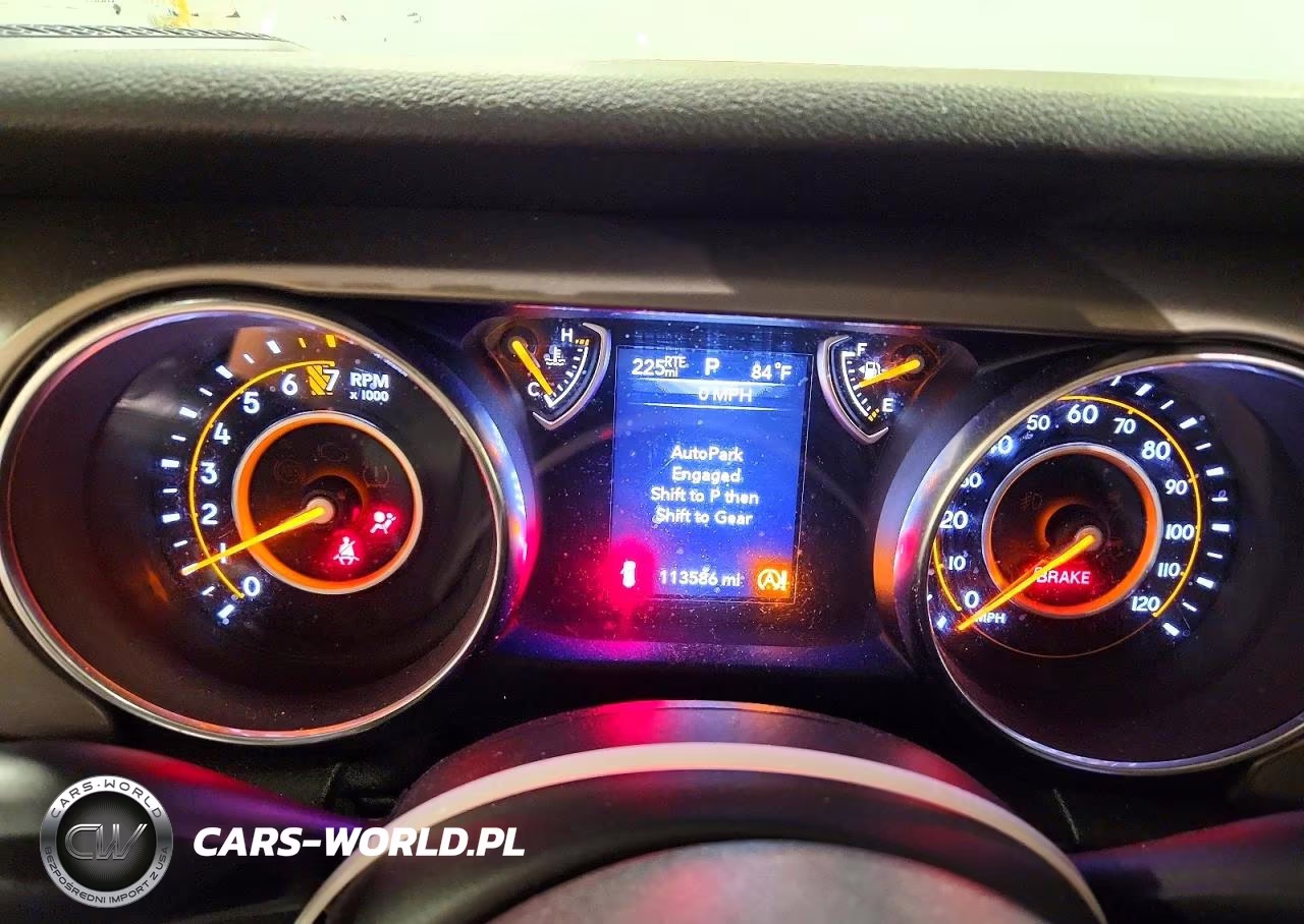 2019 Jeep Wrangler Unlimited Sport VIN:1C4HJXDG4KW500579 - 9