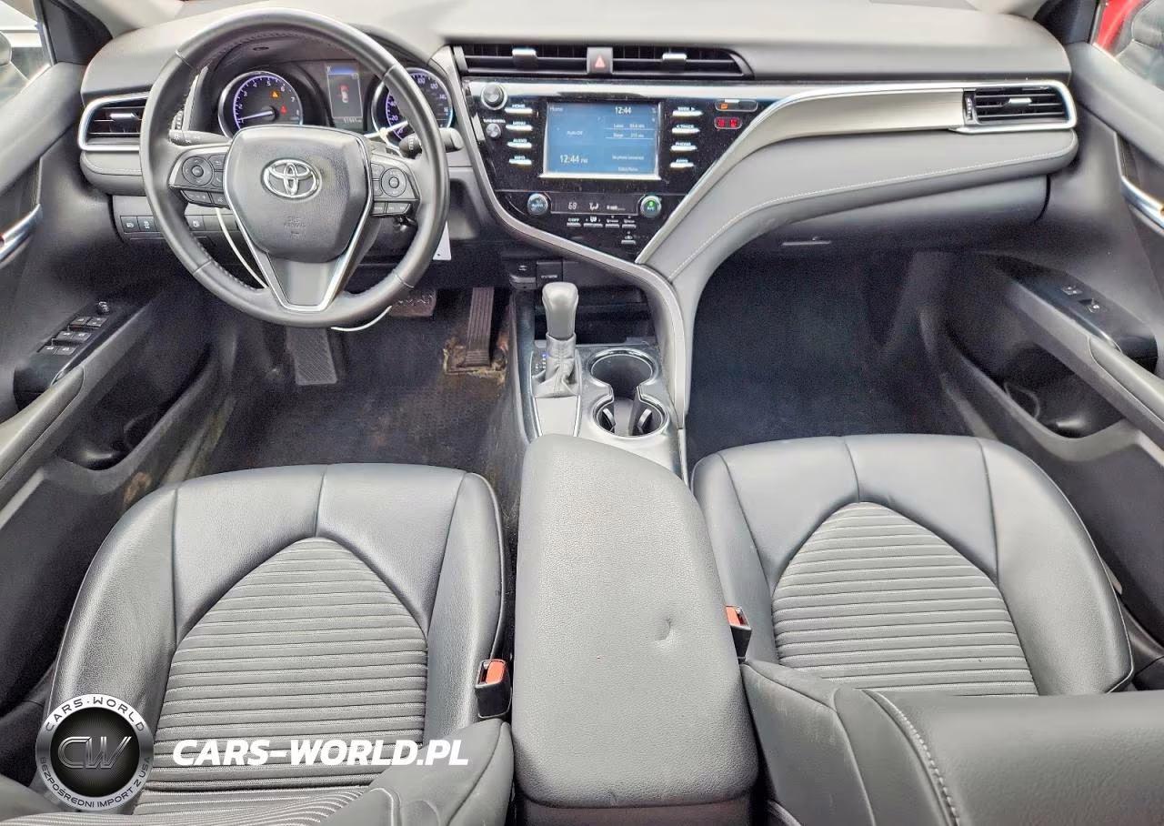 2018 Toyota Camry Se VIN:4T1B11HK2JU144026 - 8