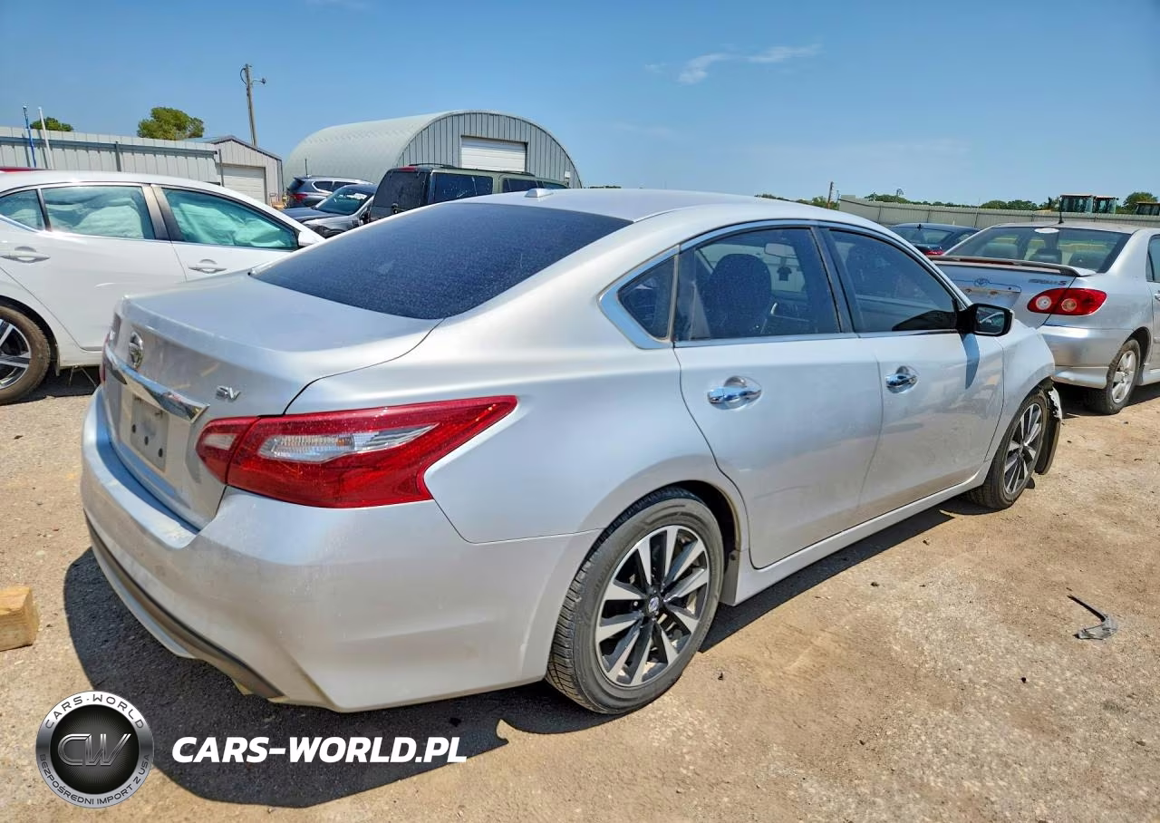 2018 Nissan Altima 2.5 Sv VIN:1N4AL3AP4JC204945 - 3