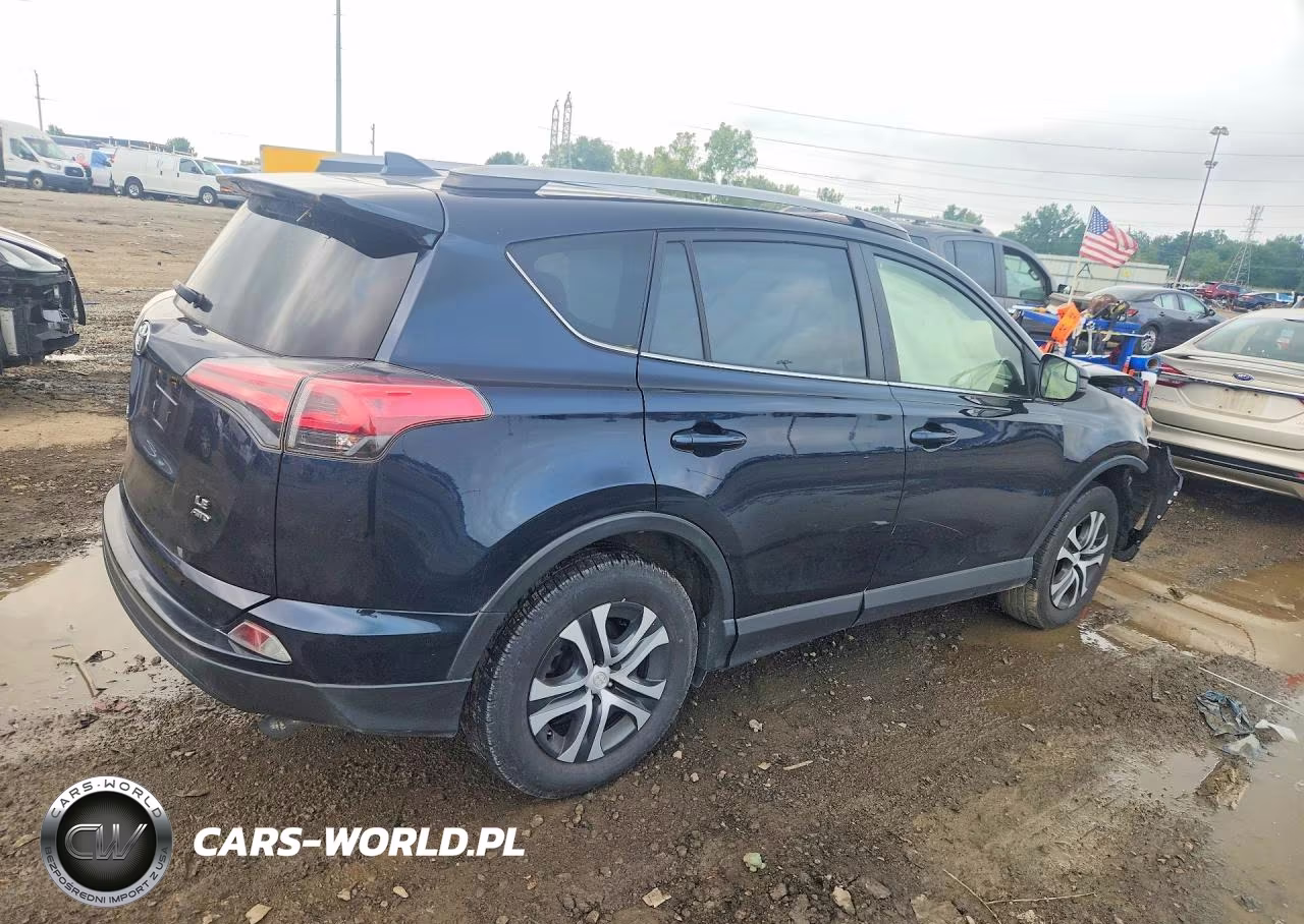 2017 Toyota Rav4 Le VIN:JTMBFREV2HD219742 - 3