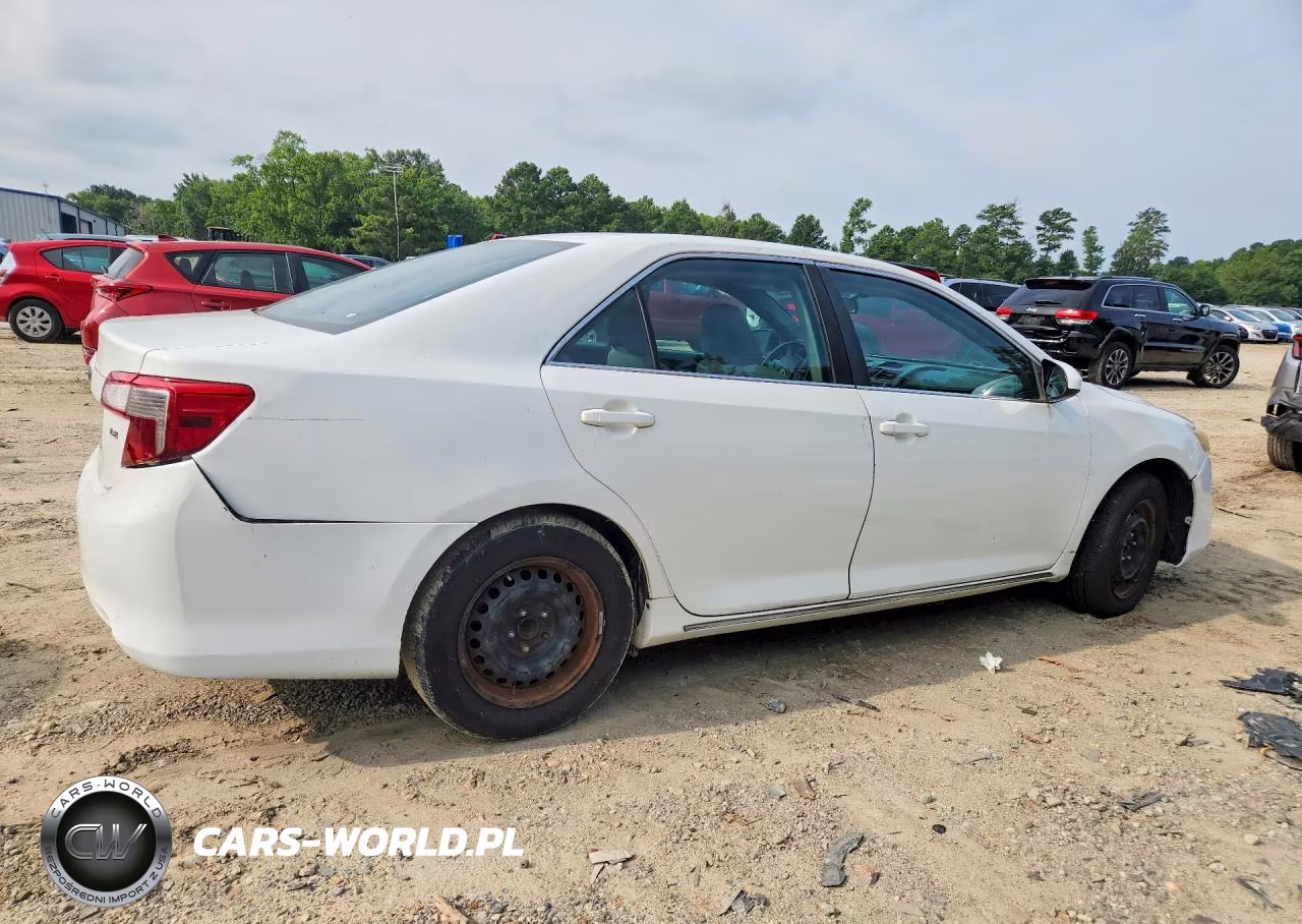2012 Toyota Camry Le VIN:4T1BF1FK2CU536267 - 3