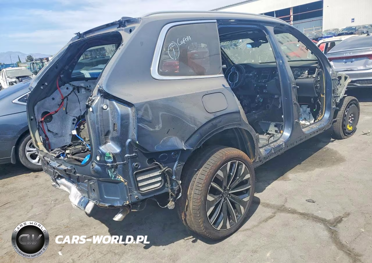 2026 Volvo Xc90 Plus VIN:YV4M12PE1T1494960 - 3