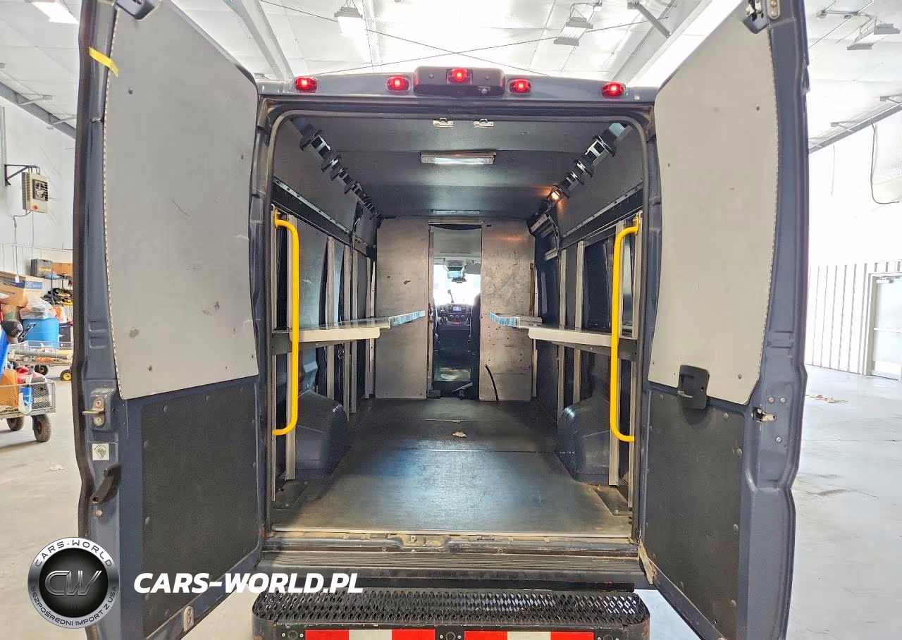 2020 Ram Promaster 3500 Delivery Van VIN:3C6URVJG5LE132173 - 10