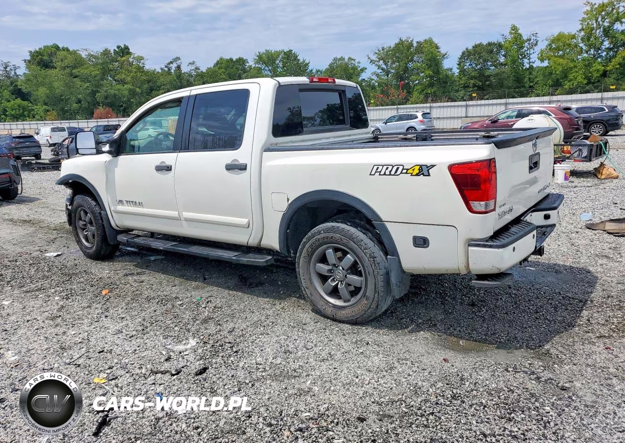 2015 Nissan Titan Pro-4X VIN:1N6BA0EC0FN509071 - 2