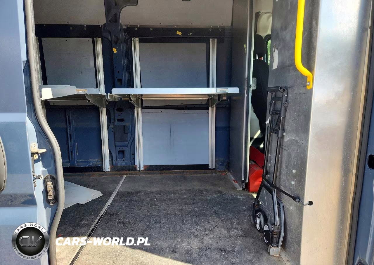 2020 Ram Promaster 3500 Delivery Van VIN:3C6URVJG4LE136537 - 10