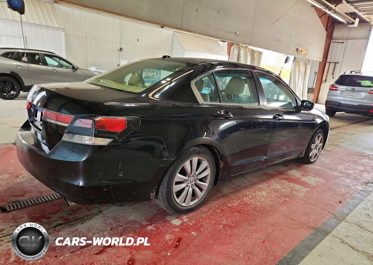 2012 Honda Accord Exl VIN:1HGCP2F83CA070268 - 3