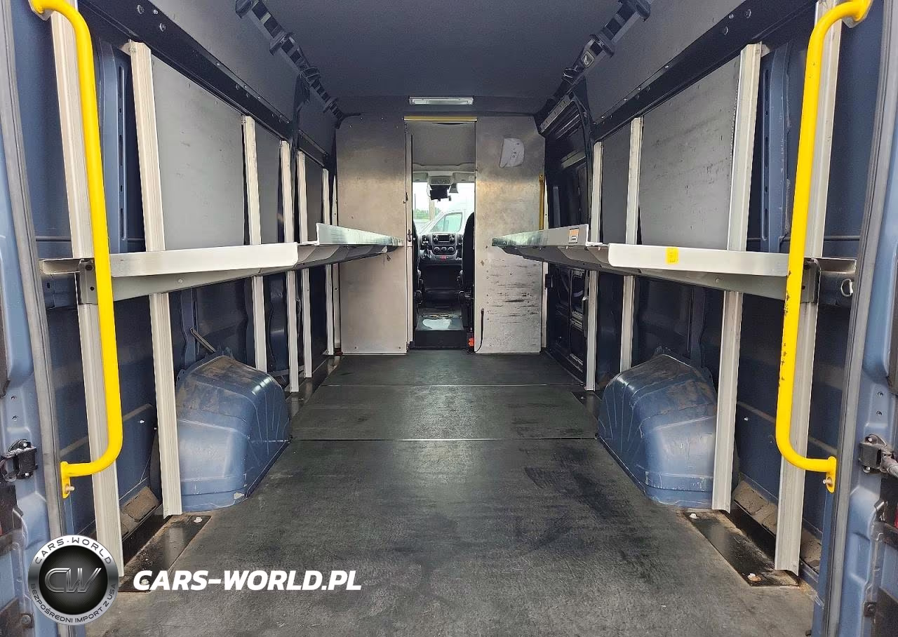 2020 Ram Promaster 3500 Delivery Van VIN:3C6URVJG4LE136215 - 10