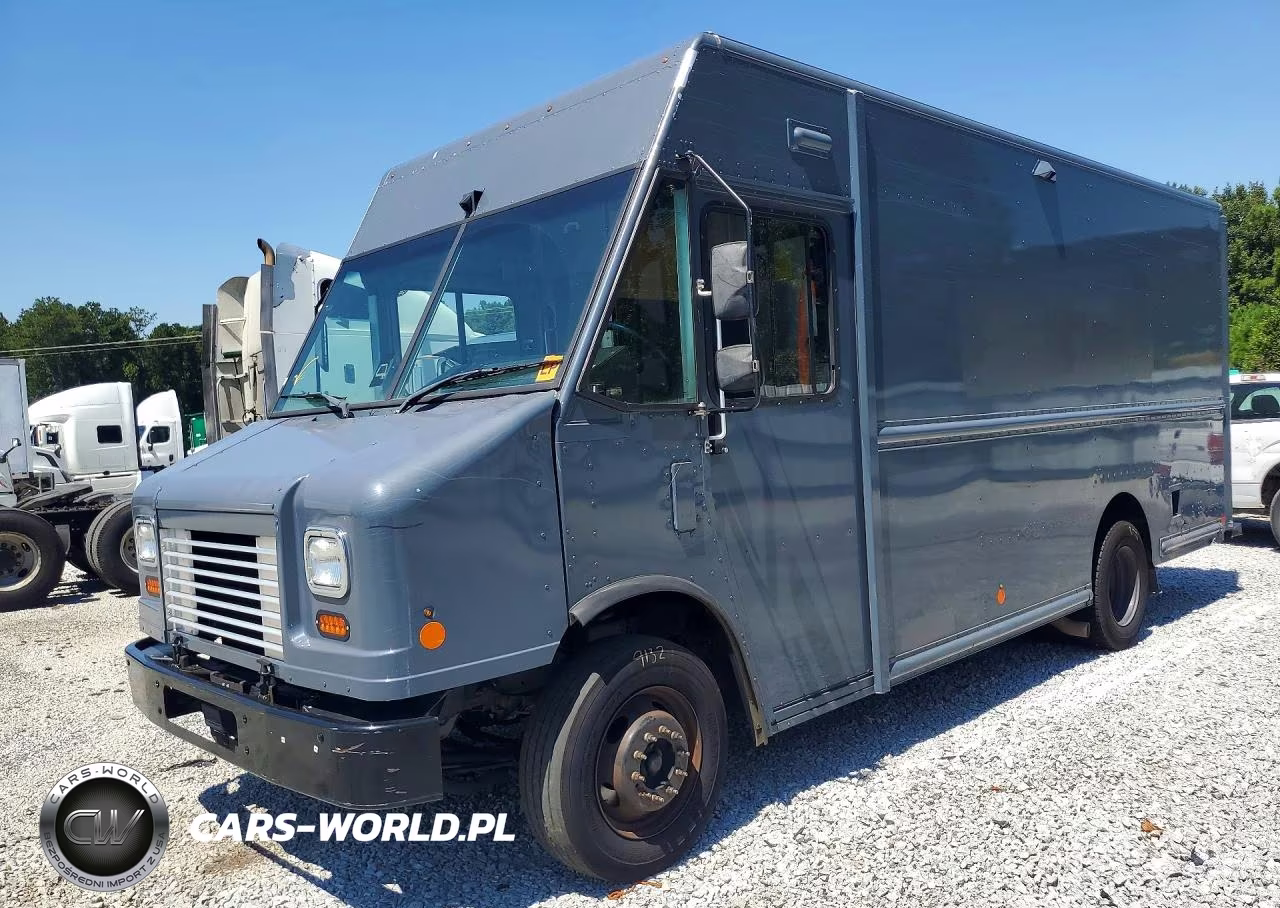 2020 Ford F59 Delivery Truck