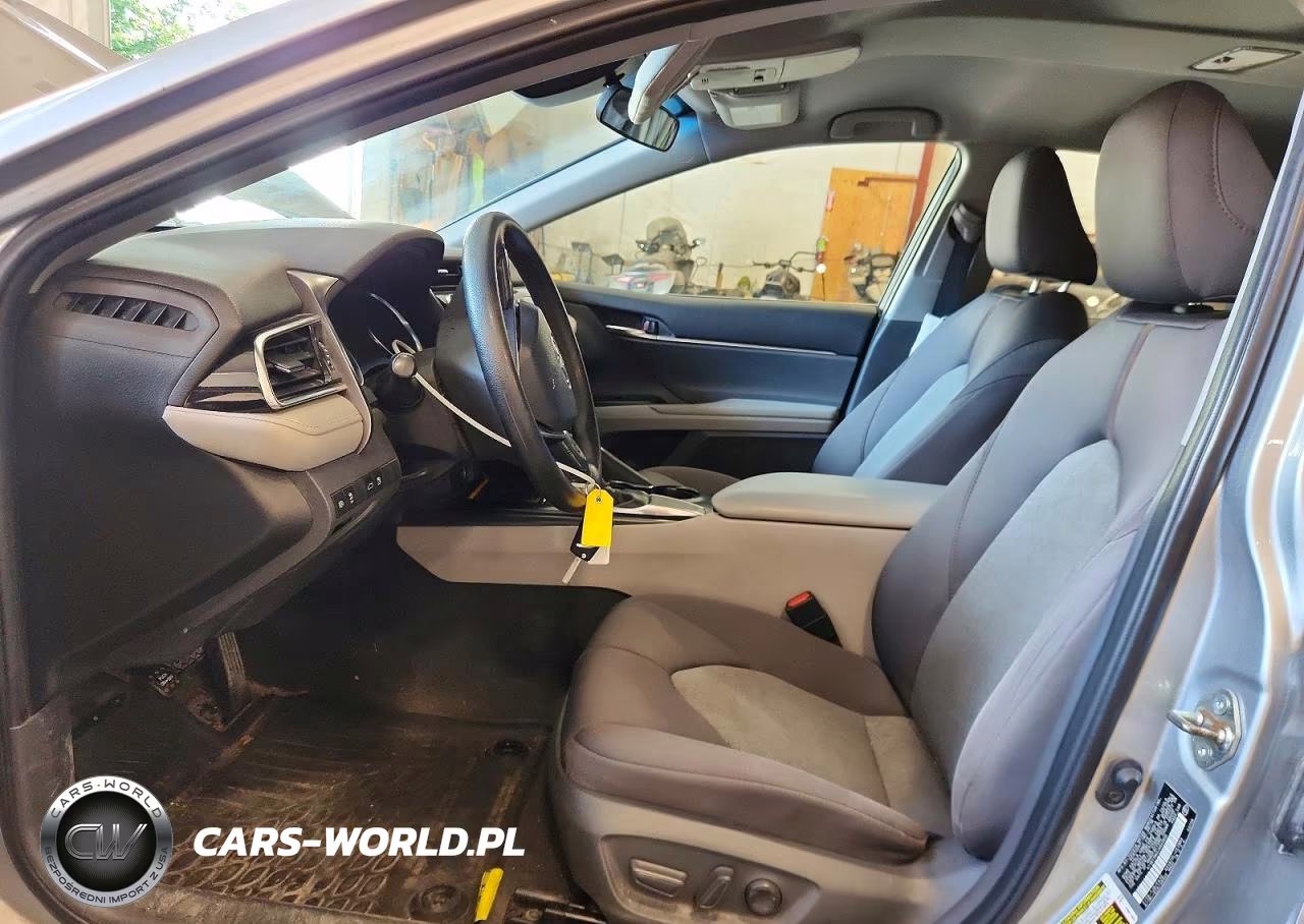 2018 Toyota Camry Le VIN:4T1B11HK5JU642656 - 7