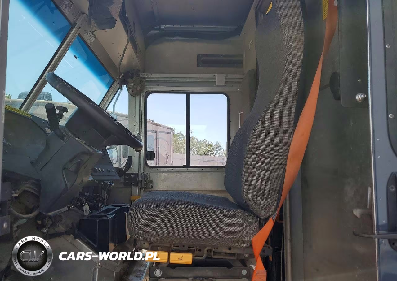 2020 Ford F59 Delivery Truck VIN:1F65F5KN5L0A05678 - 7