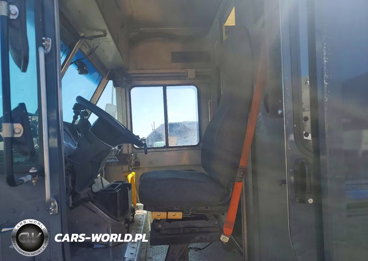2020 Ford F59 Delivery Truck VIN:1F65F5KN5L0A05048 - 7
