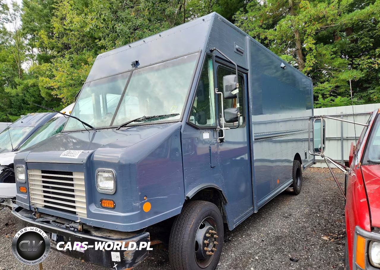 2020 Ford F59 Delivery Truck – zdjęcie 1 z 13