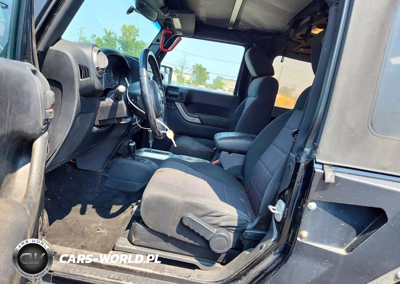 2011 Jeep Wrangler Sport VIN:1J4AA2D15BL516110 - 7