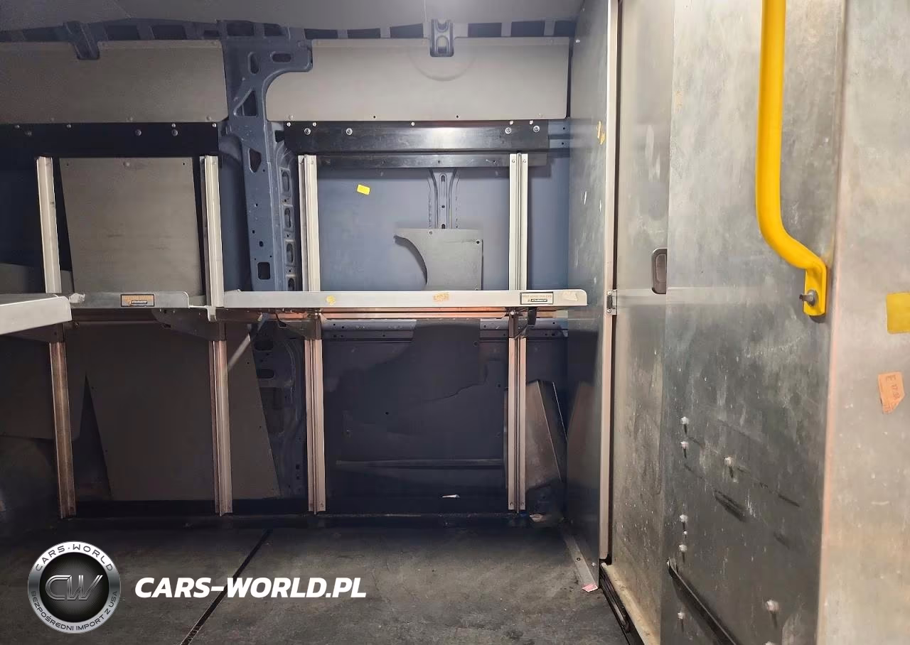 2020 Ram Promaster 3500 Delivery Van VIN:3C6URVJGXLE117362 - 11