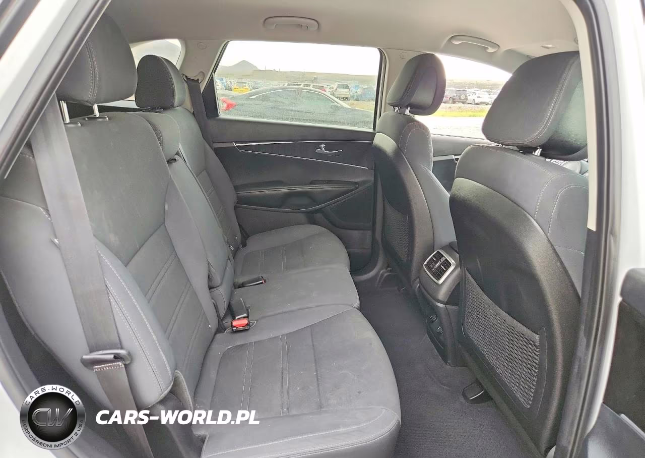 2016 Kia Sorento Lx V6 VIN:5XYPGDA51GG134399 - 11