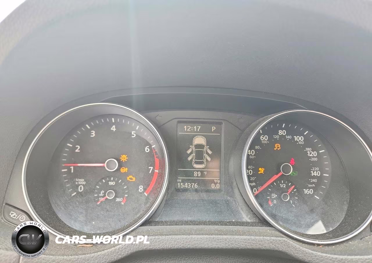 2016 Volkswagen Passat Se VIN:1VWBS7A30GC038547 - 9