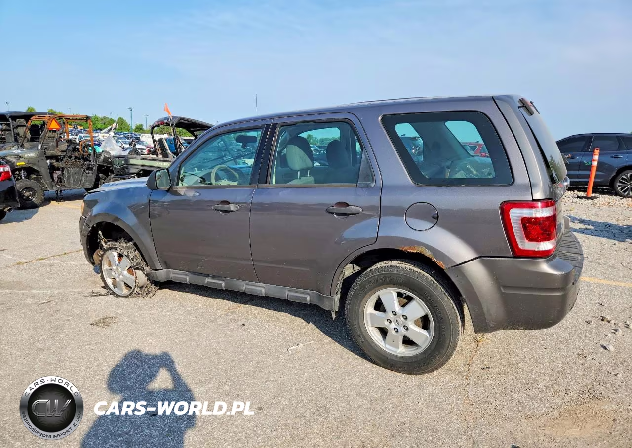 2012 Ford Escape Xls VIN:1FMCU0C73CKB28117 - 2