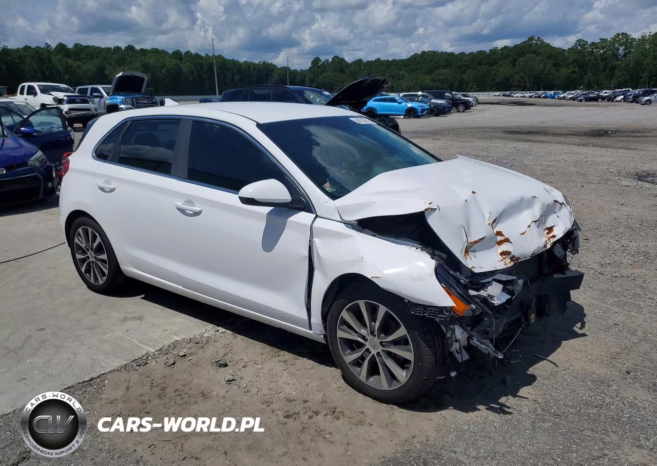 2018 Hyundai Elantra Gt Base VIN:KMHH35LE5JU018062 - 4