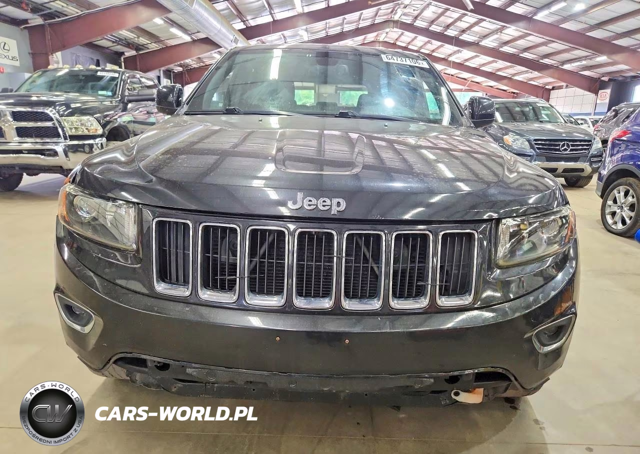 2015 Jeep Grand Cherokee Laredo VIN:1C4RJFAG7FC892998 - 5