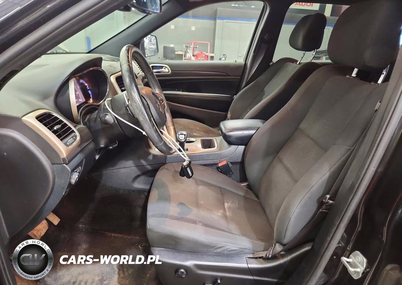 2015 Jeep Grand Cherokee Laredo VIN:1C4RJFAG7FC892998 - 7