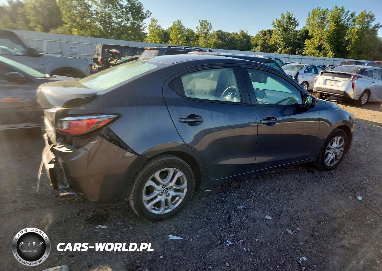 2017 Toyota Yaris Ia Base VIN:3MYDLBYV5HY152086 - 3