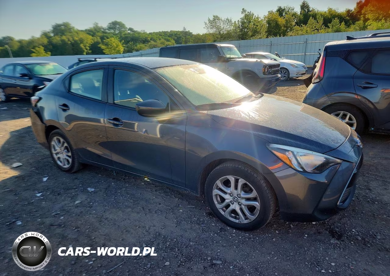 2017 Toyota Yaris Ia Base VIN:3MYDLBYV5HY152086 - 4