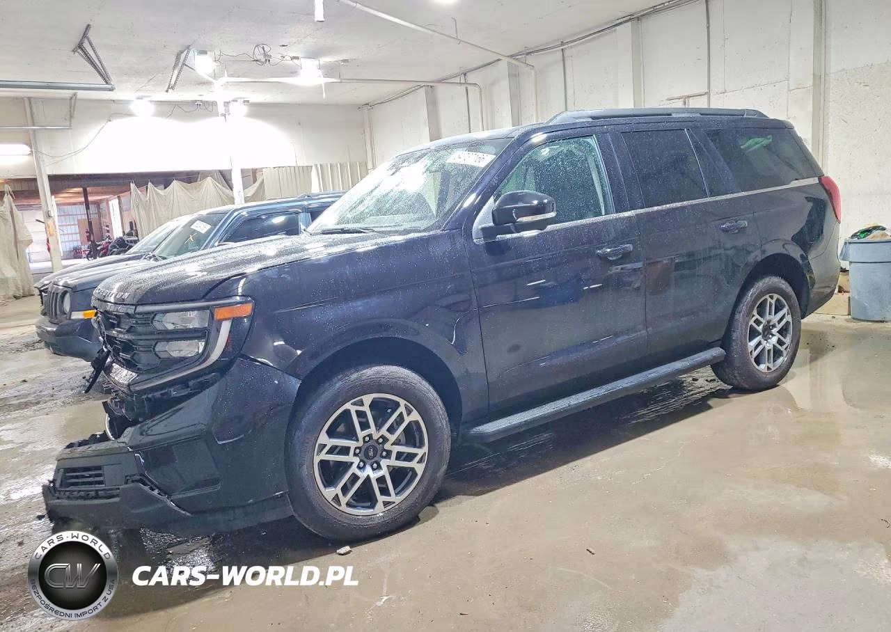 2025 Ford Expedition Active – zdjęcie 1 z 14